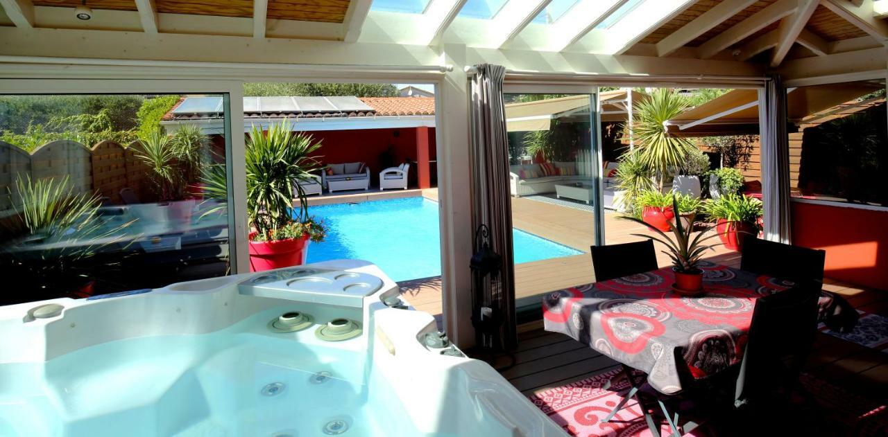 La Villa Lea Uzes Bagian luar foto
